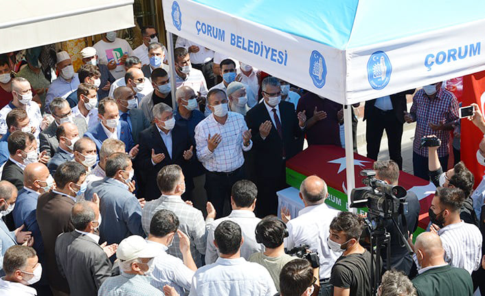 ERSOY TOPRAĞA VERİLDİ