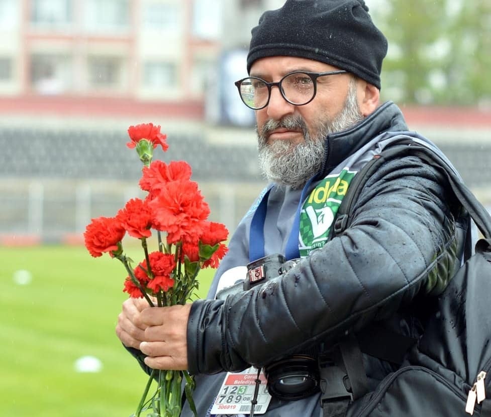 ALİ ATAN KALP KRİZİ GEÇİRDİ