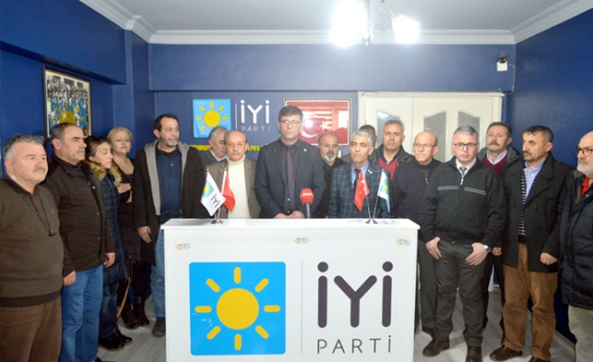 İYİ PARTİ’DE MERKEZ İLÇE KONGRESİ