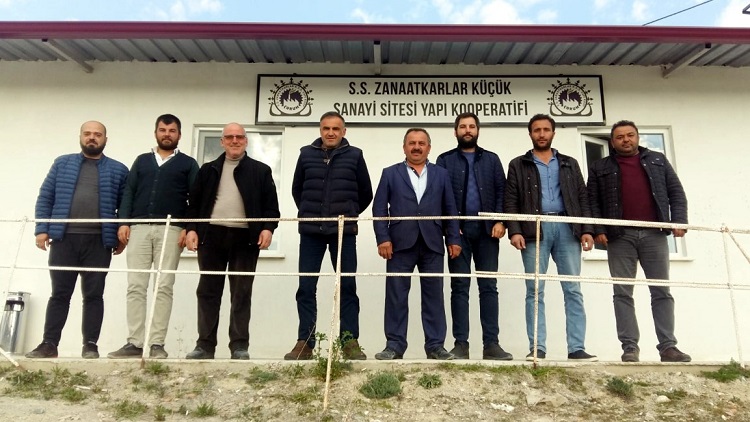 HURDACILAR SİTESİNDE İŞ YERLERİ YAPILIYOR