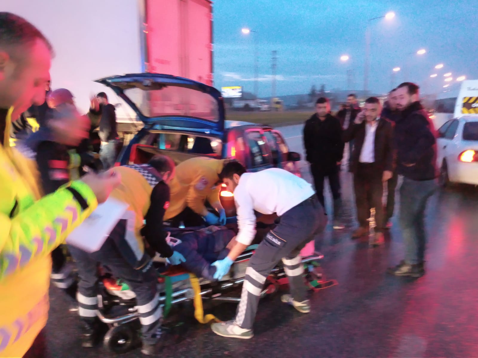 ÇORUM'DA TRAFİK KAZASI: 4 YARALI