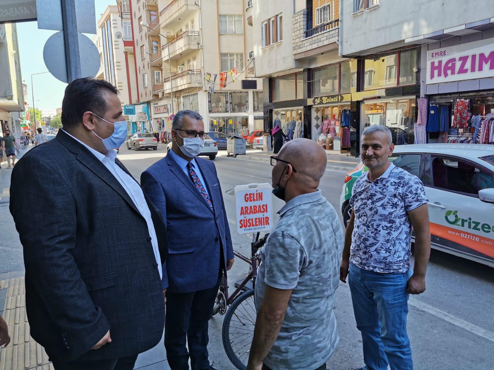 KAYA, ÇORUM’DA ESNAF ZİYARETİ YAPTI
