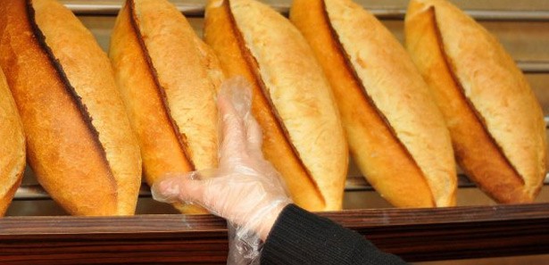EKMEK BİR BUÇUK LİRA OLDU
