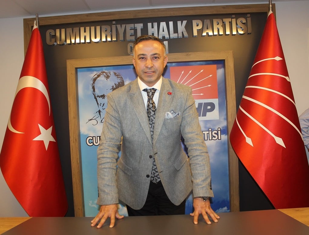 Tahtasız, görevden alındı