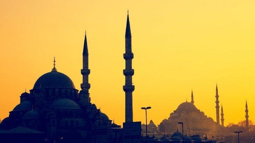 BU GECE BERAT KANDİLİ