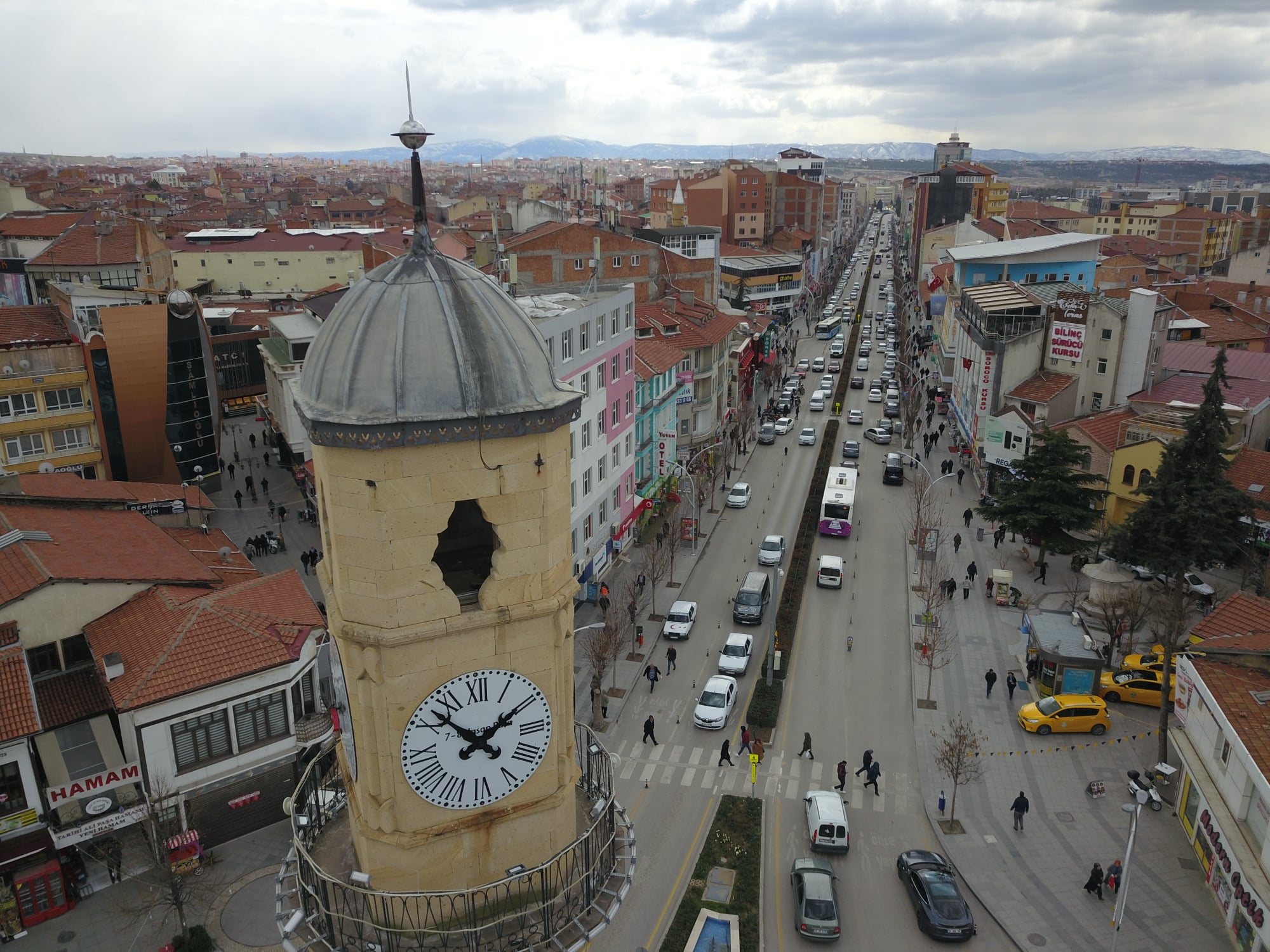Yılmaz: Çorum’u değnekçilere teslim ettiler