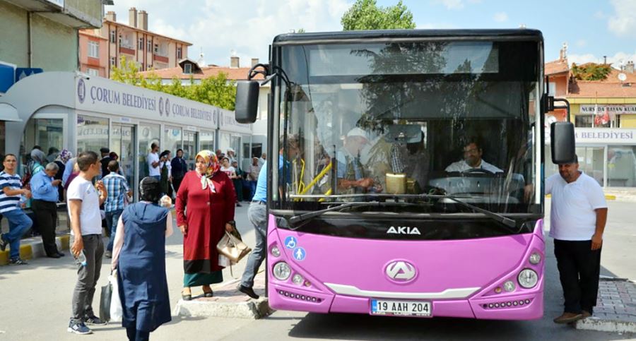 BELEDİYE OTOBÜS SEFERLERİNİ AZALTTI
