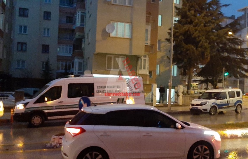YAŞLI KADIN EVİNDE ÖLÜ BULUNDU