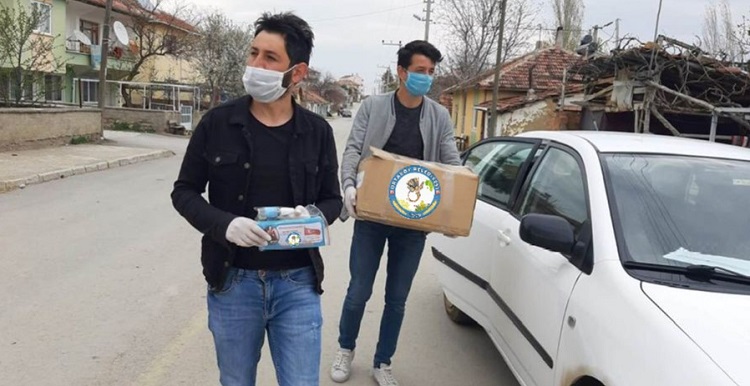 ORTAKÖY BELEDİYESİNDEN MASKE VE KOLONYA