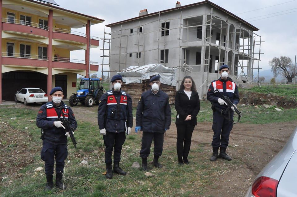 ÇAMLIPINAR KÖYÜ KARANTİNAYA ALINDI