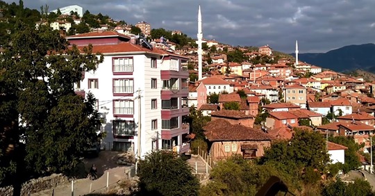 OĞUZLAR’DA BİR MAHALLE KARANTİNAYA ALINDI