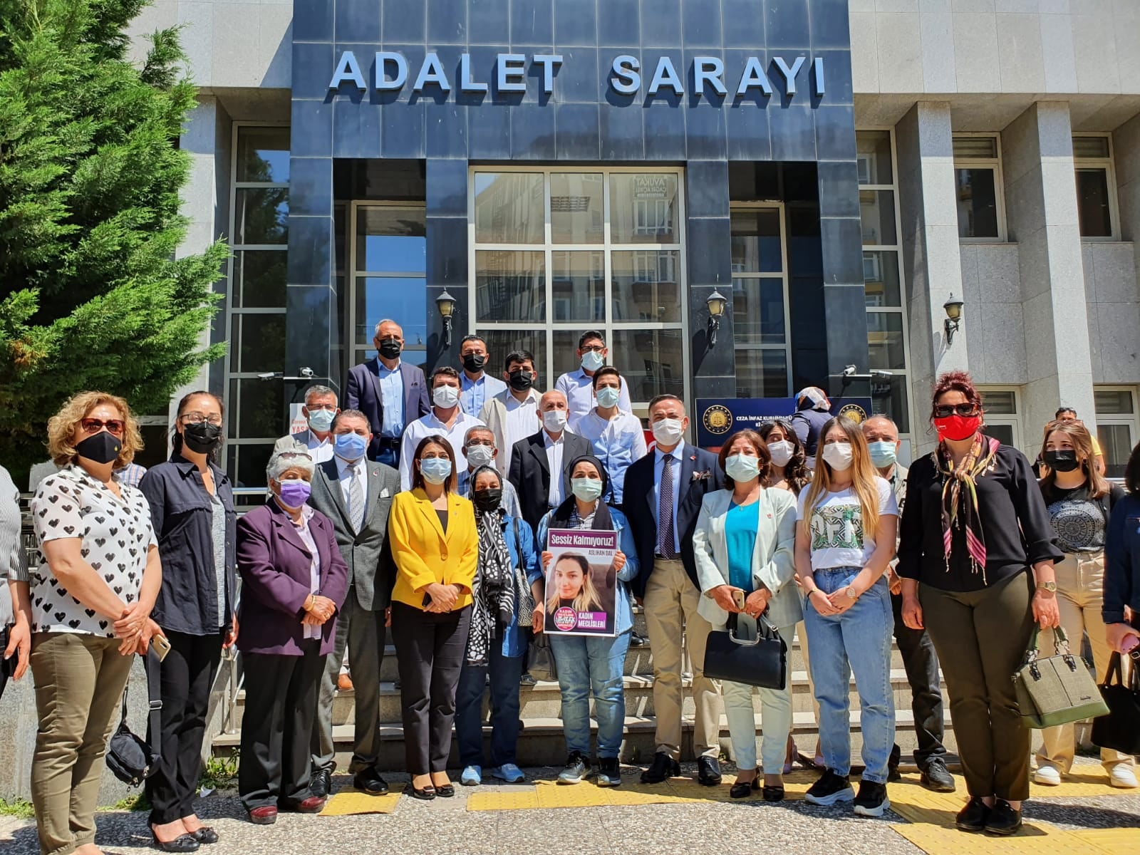 “Cezasızlık kültürü kadın cinayetlerini artırıyor”