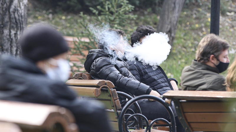Sağlık Bakanlığı: Sigara kullananların Covid-19'a yakalanma riski daha yüksek