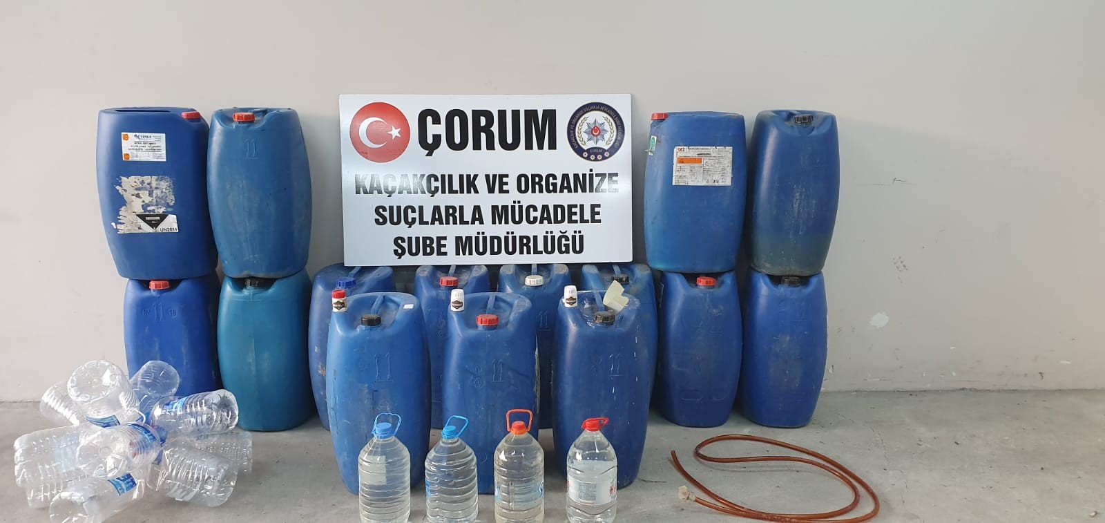 EMNİYETTEN KAÇAK İÇKİ OPERASYONU