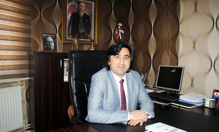 ‘VATAN SEVGİSİ SÖZDE DEĞİL, ÖZDE OLMALI’